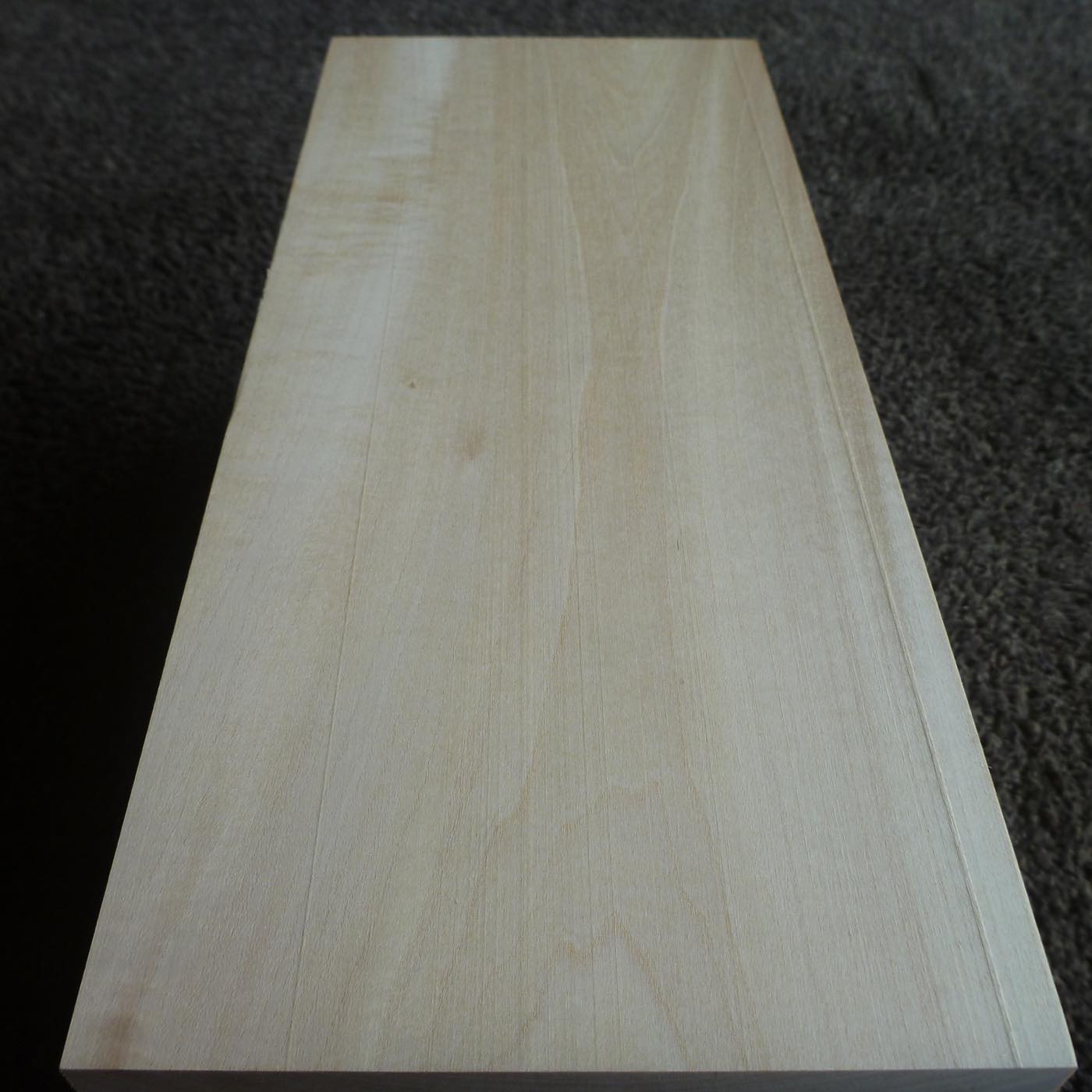 立体彫刻用材 シナ 300×130×130mm 143600130A 【この商品は送料無料です】