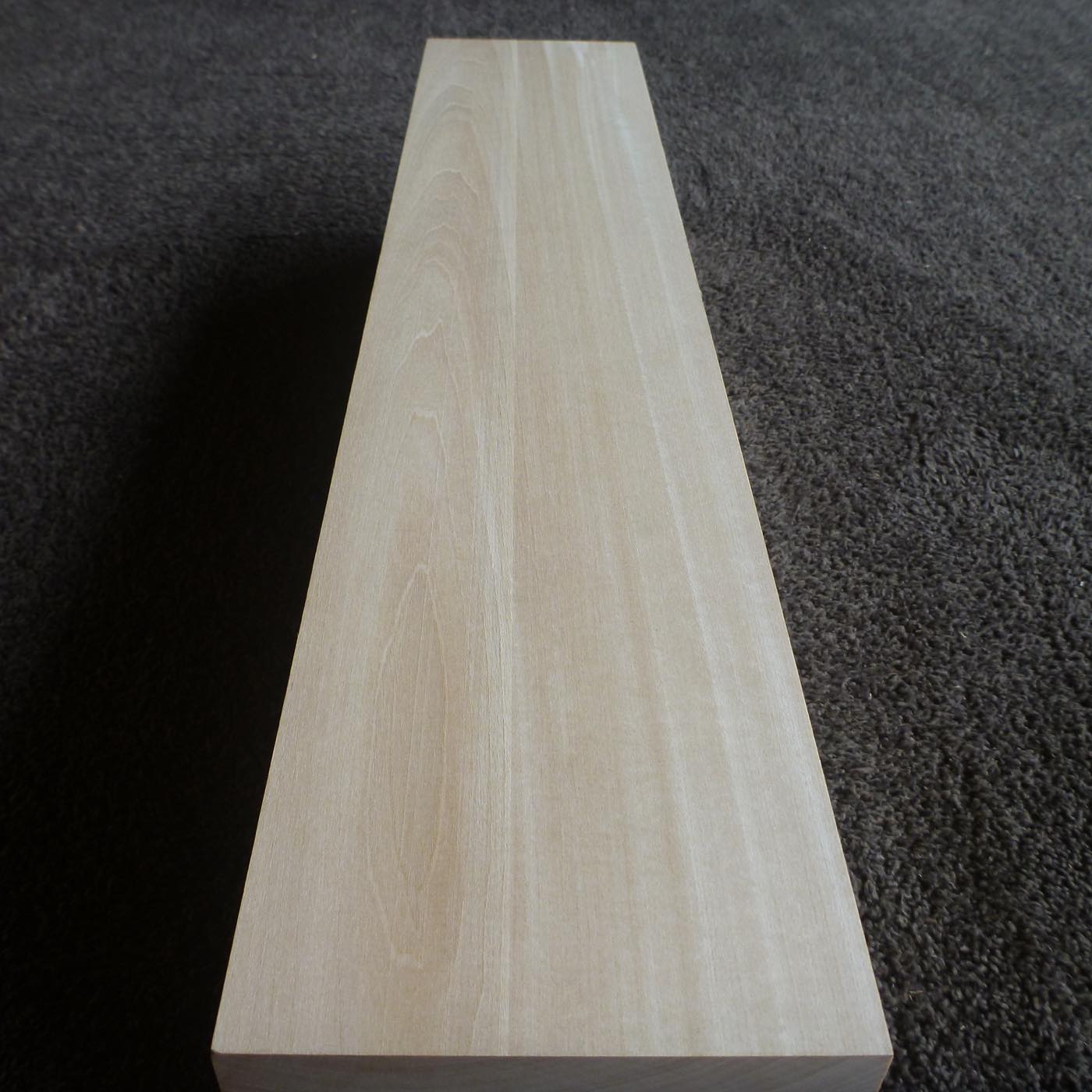 立体彫刻用材 シナ 600×120×120mm 143350120T 【この商品は送料無料です】