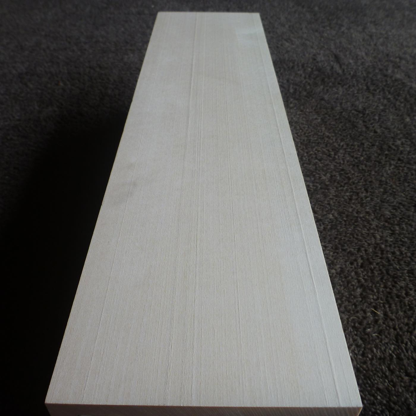 立体彫刻用材 シナ 450×115×115mm 143400115R 【この商品は送料無料です】