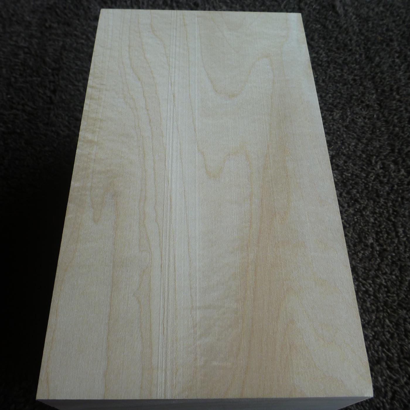 立体彫刻用材 シナ 200×115×115mm 143800115A 【この商品は送料無料です】