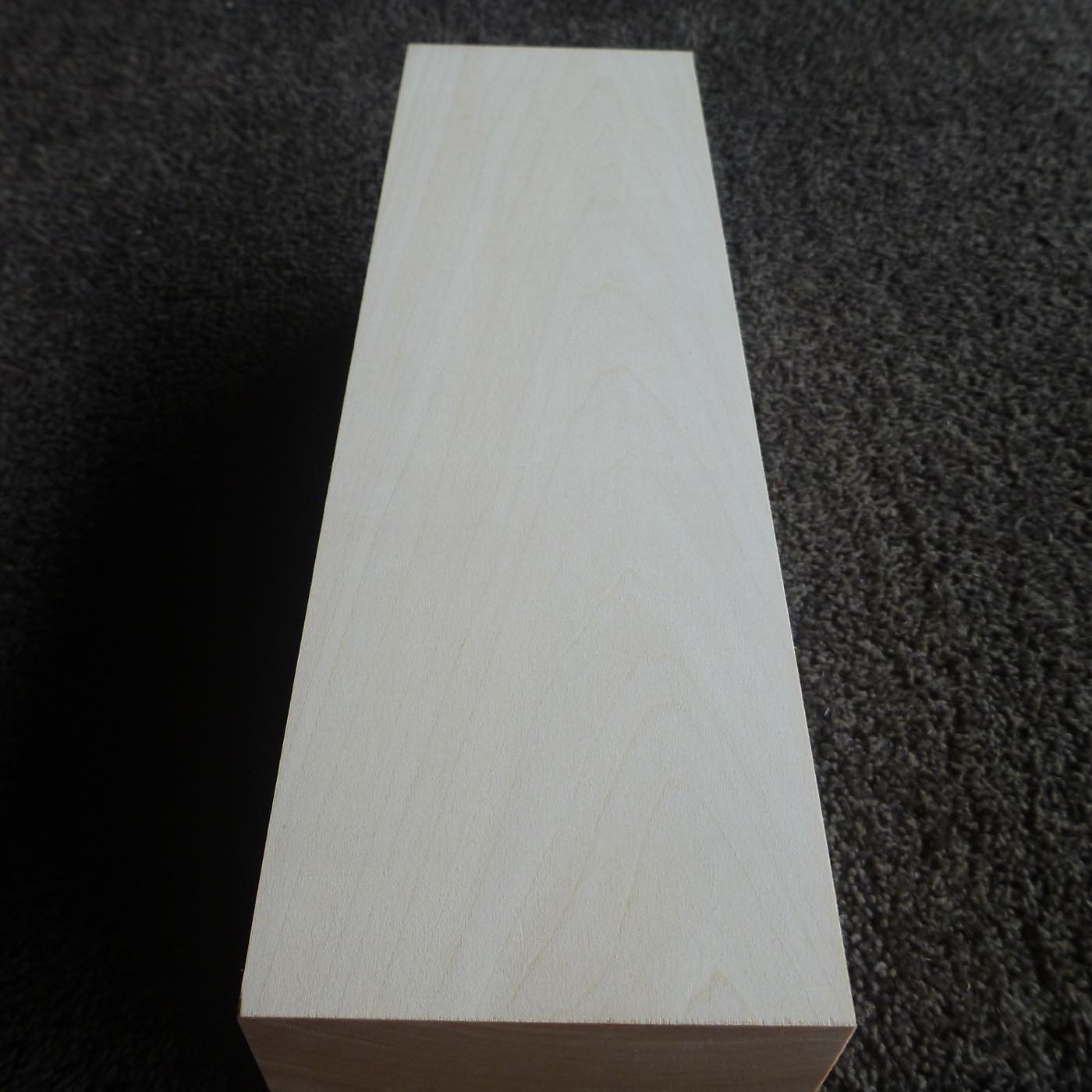 立体彫刻用材 シナ 300×90×90mm 143600090A【この商品は送料無料です】
