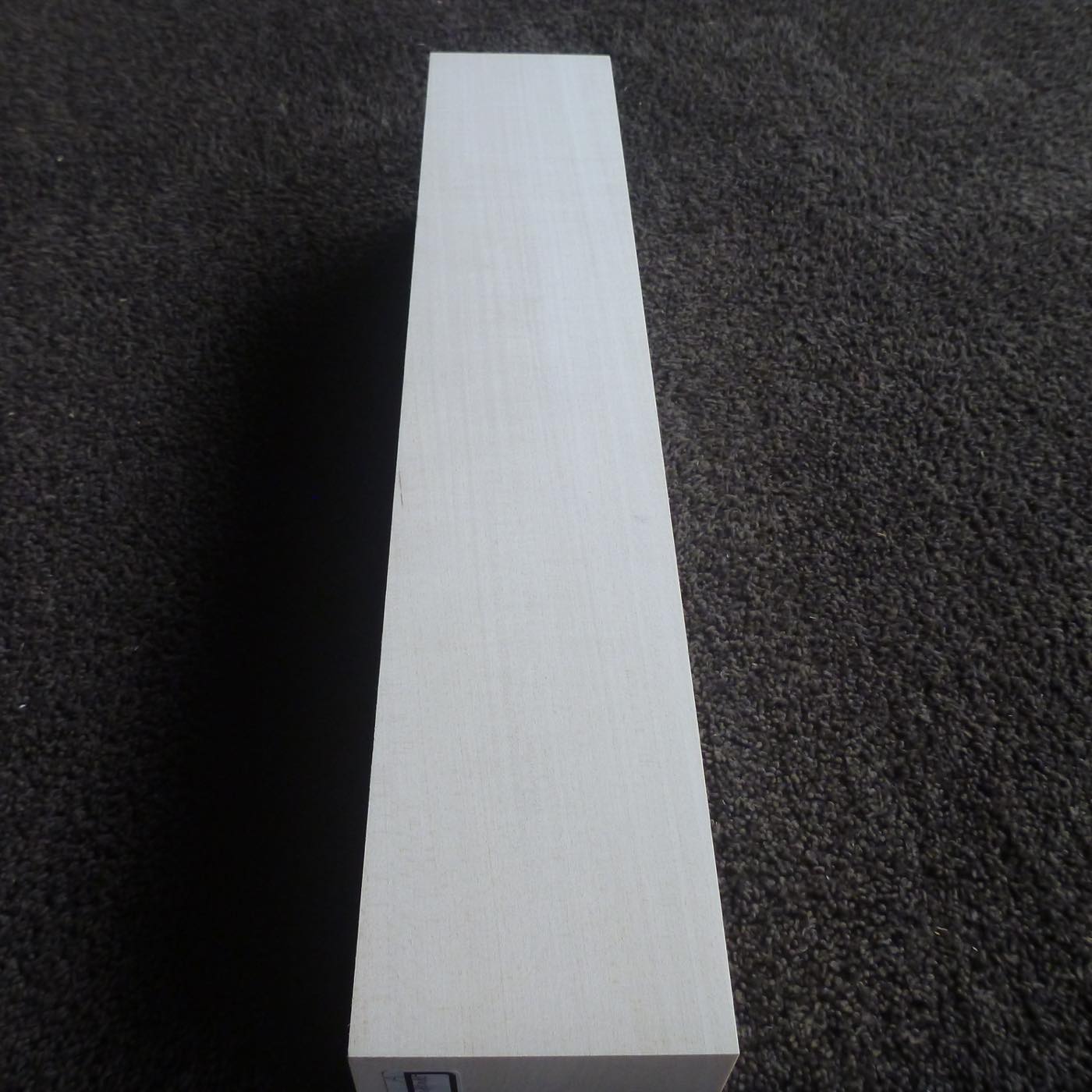 立体彫刻用材 シナ 450×85×85mm 143400085A【この商品は送料無料です】