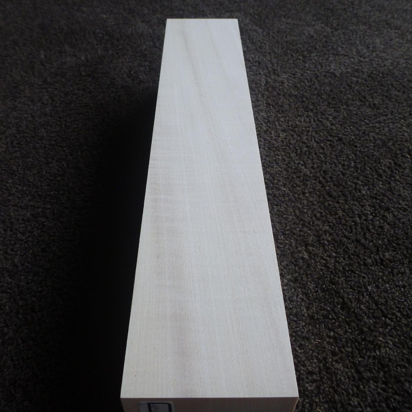 立体彫刻用材 シナ 450×85×85mm 143400085T【この商品は送料無料です】