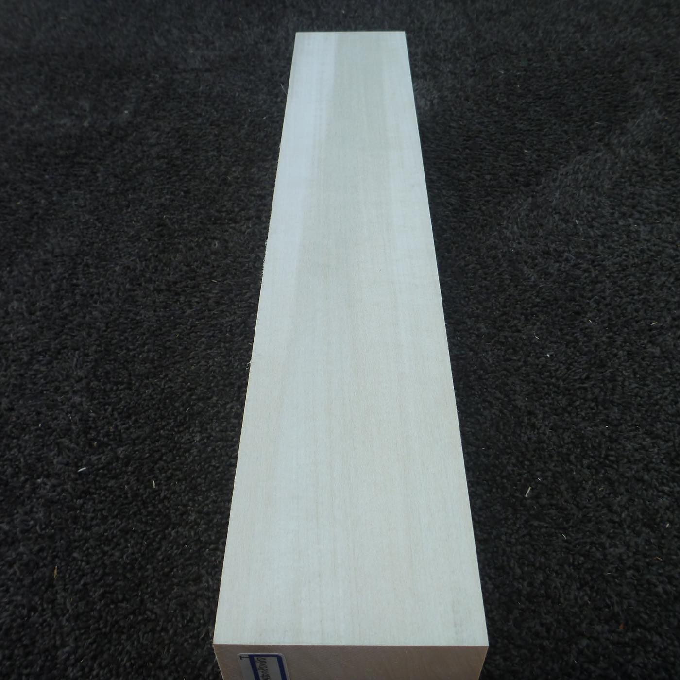 立体彫刻用材 シナ 450×80×80mm 143400080T【この商品は送料無料です】