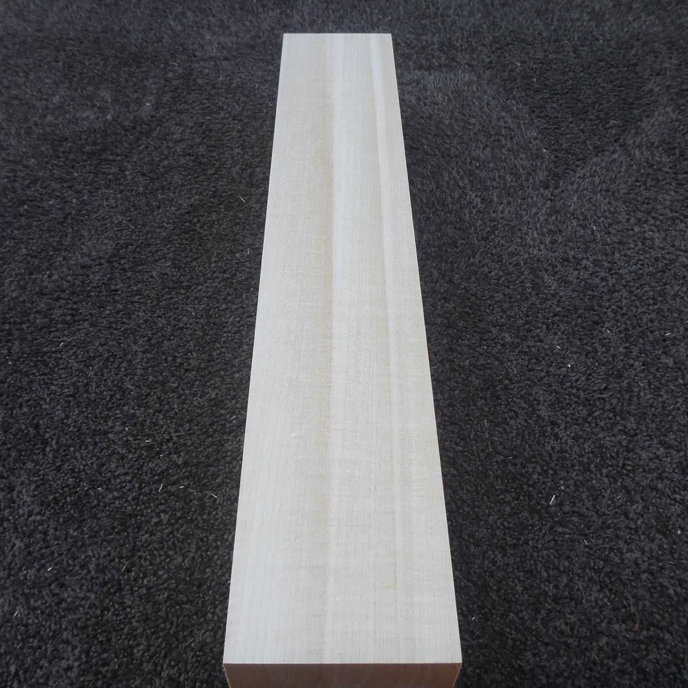 立体彫刻用材 シナ 450×80×80mm 143400080A【この商品は送料無料です】