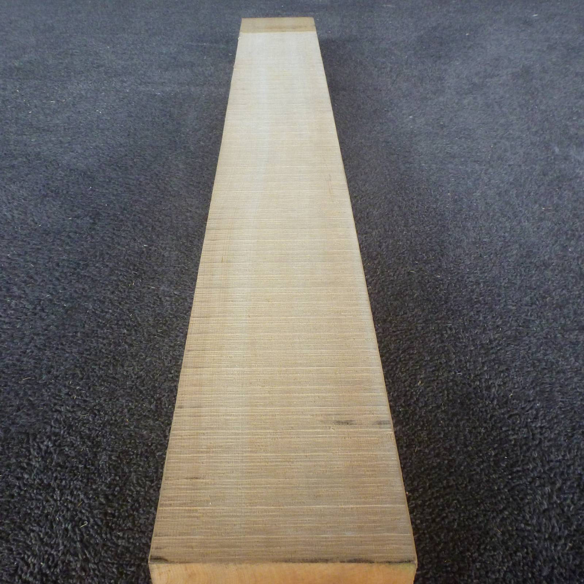 彫刻材 天然木曽檜 柾目盤 ラフ材 L1150×T84×W150mm 115084150 Aグレード 材面3
