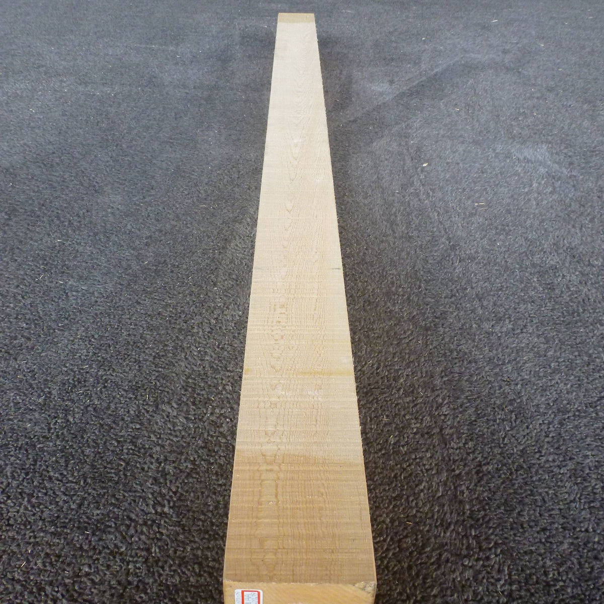 彫刻材 天然木曽檜 柾目盤 ラフ材 L1250×T77×W79mm 125077079 AAグレード 材面2