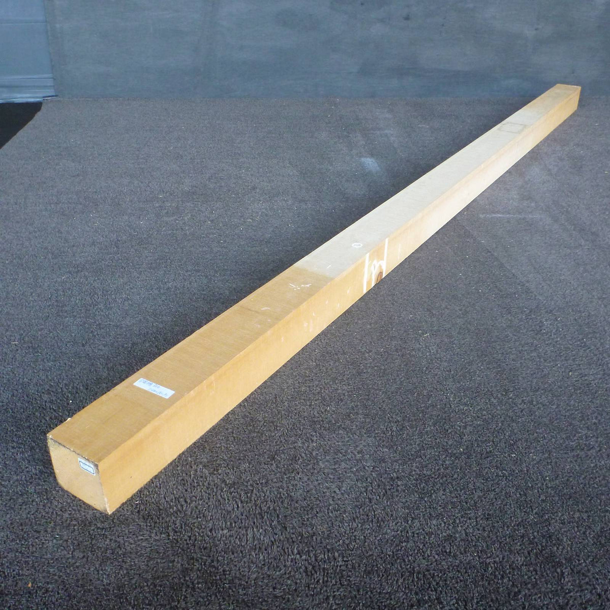 彫刻材 天然木曽檜 柾目盤 ラフ材 L2400×T85×W90mm 240085090 Aグレード 全体