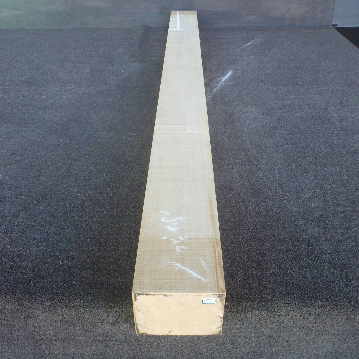 彫刻材 天然木曽檜 柾目盤 ラフ材 L2350×T128×W173mm 235128173 Aグレード 材面1
