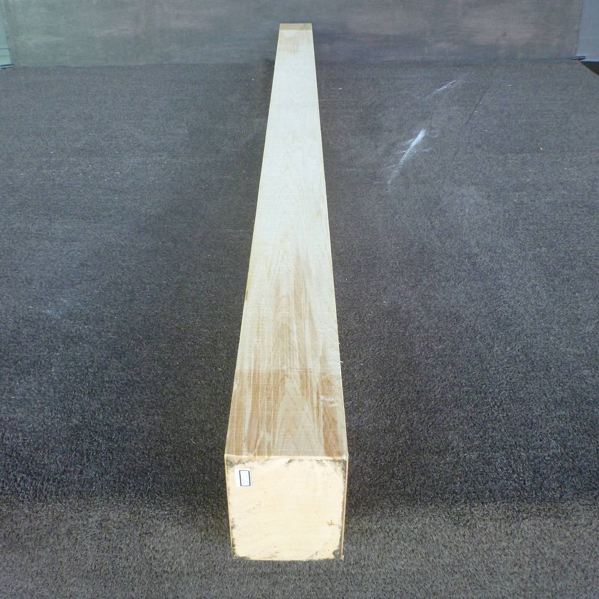 彫刻材 天然木曽檜 柾目盤 ラフ材 L2350×T128×W173mm 235128173 Aグレード 材面2