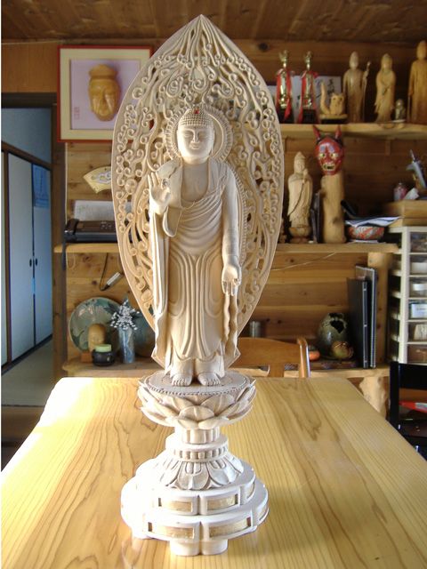 お客様の彫刻作品 阿弥陀如来像 木曽桧