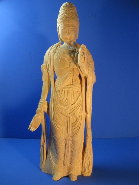 お客様の彫刻作品 瑠璃観音像 木曽桧