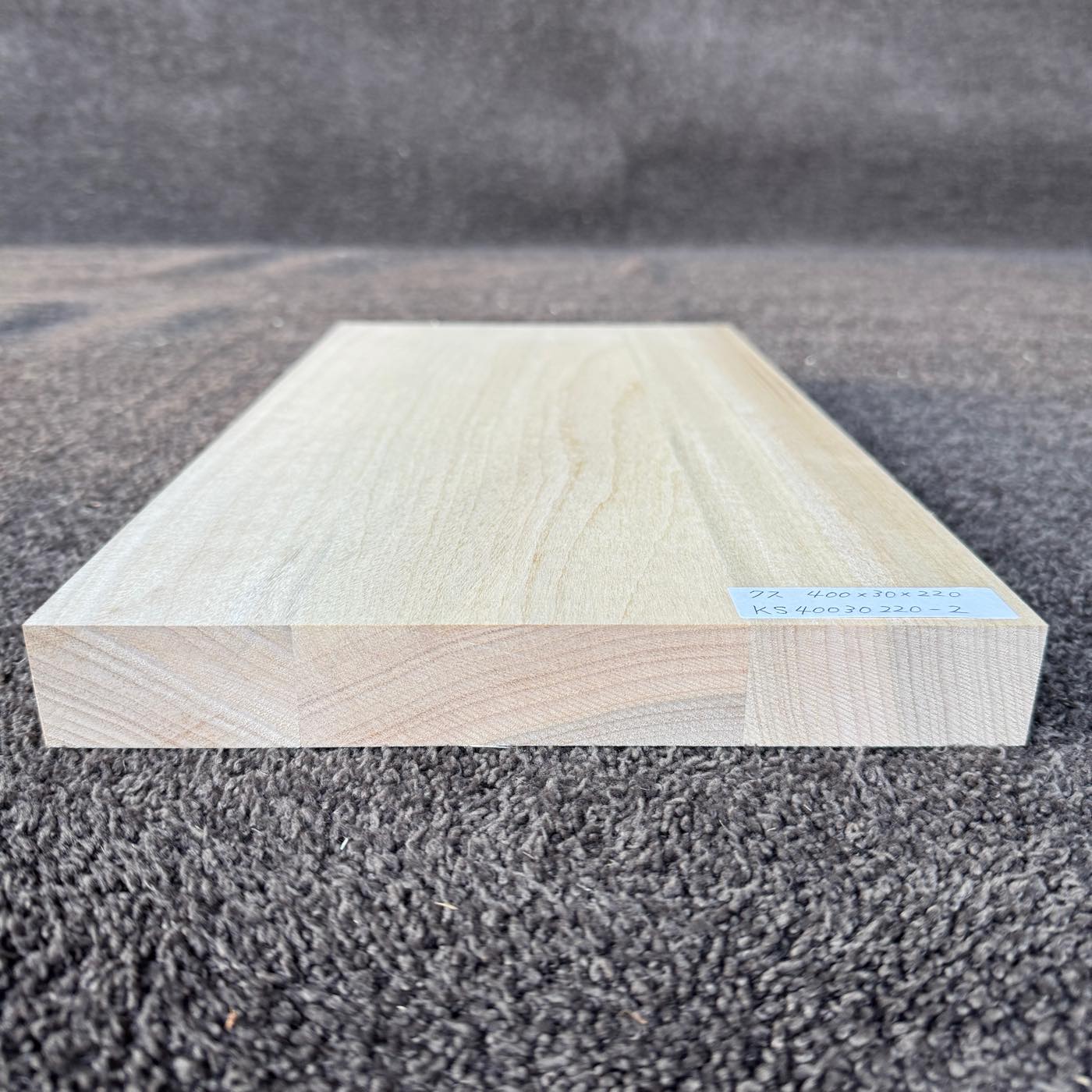彫刻材 楠 はぎ板 プレナ仕上げ L400×T30×W220mm KS40030220-2 定番商品