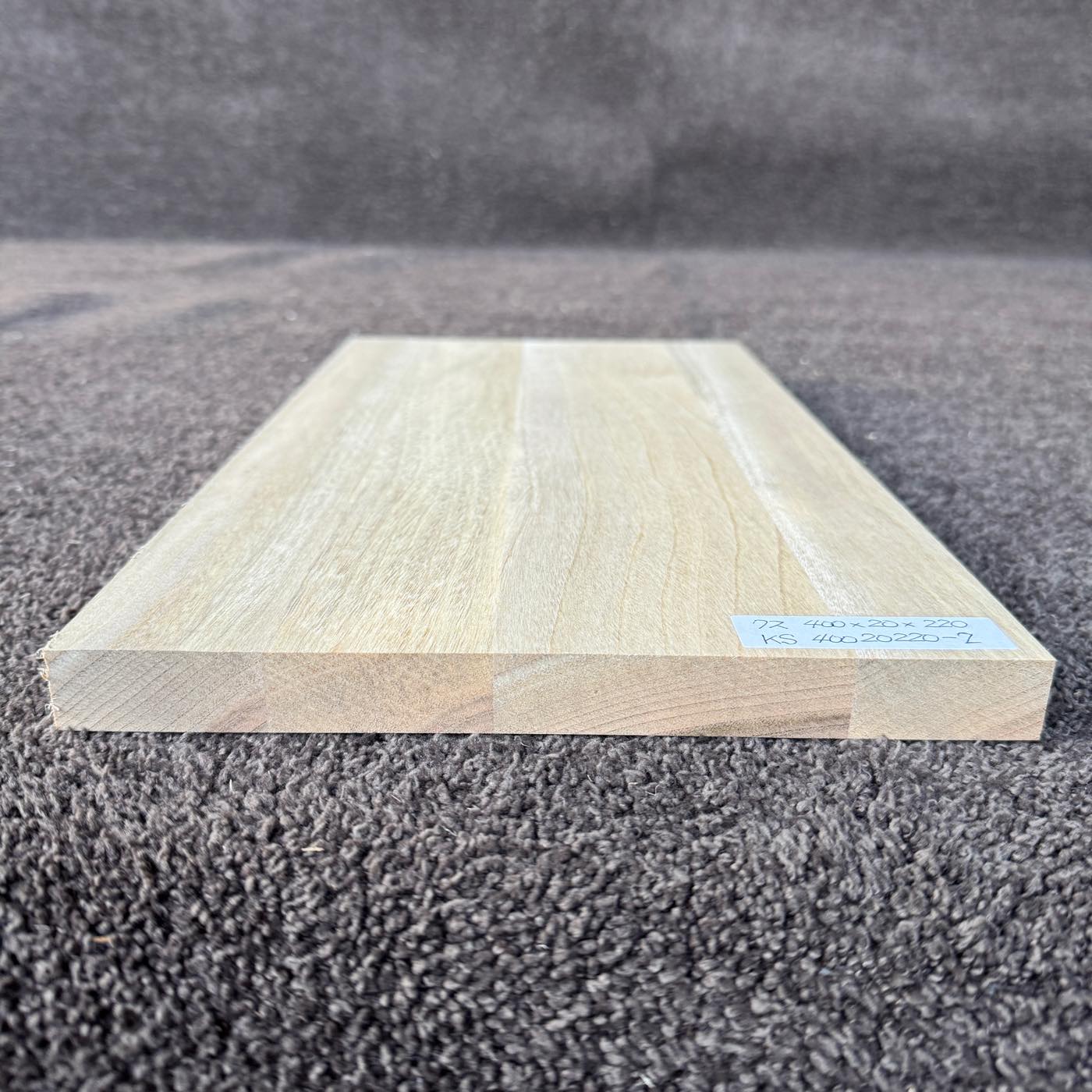 彫刻材 楠 はぎ板 プレナ仕上げ L400×T20×W220mm KS40020220-2 定番商品