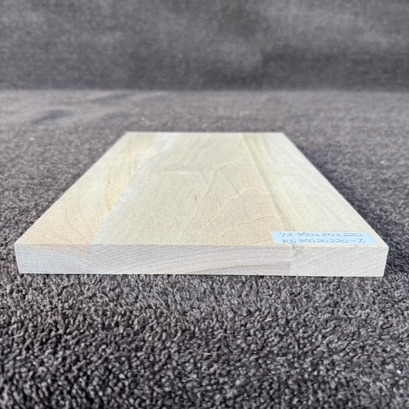 彫刻材 楠 はぎ板 プレナ仕上げ L350×T20×W220mm KS35020220-2 定番商品
