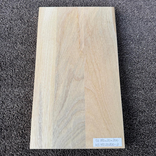 彫刻材 楠 はぎ板 プレナ仕上げ L350×T20×W200mm KS35020200-2 定番商品