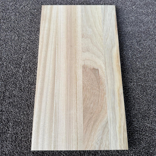 彫刻材 楠 はぎ板 プレナ仕上げ L400×T15×W220mm KS40015220-1 定番商品