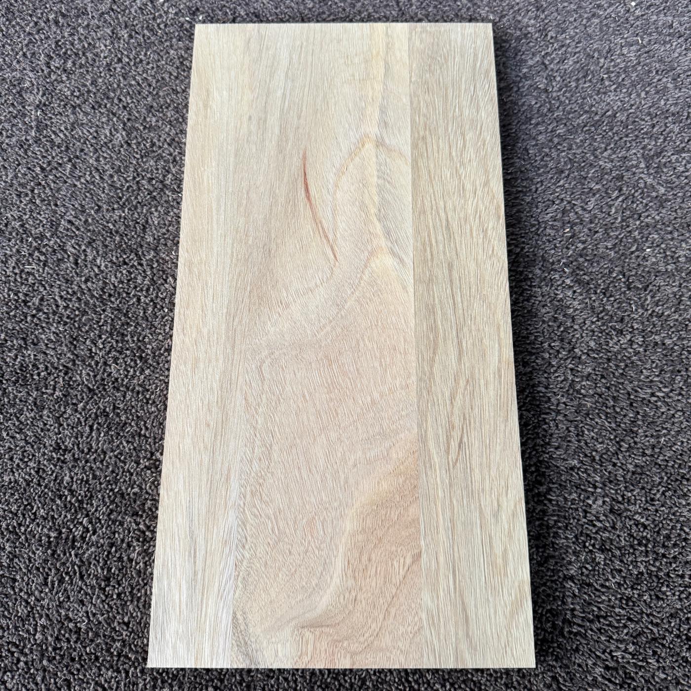 彫刻材 楠 はぎ板 プレナ仕上げ L400×T15×W200mm KS40015200-2 定番商品