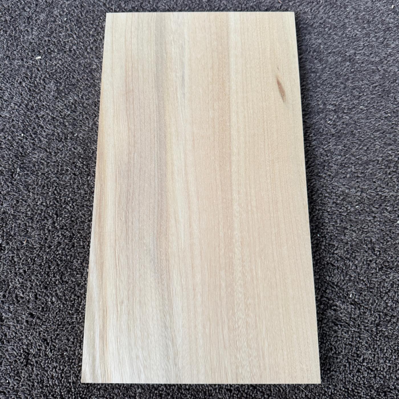 彫刻材 楠 はぎ板 プレナ仕上げ L400×T10×W220mm KS40010220-1 定番商品