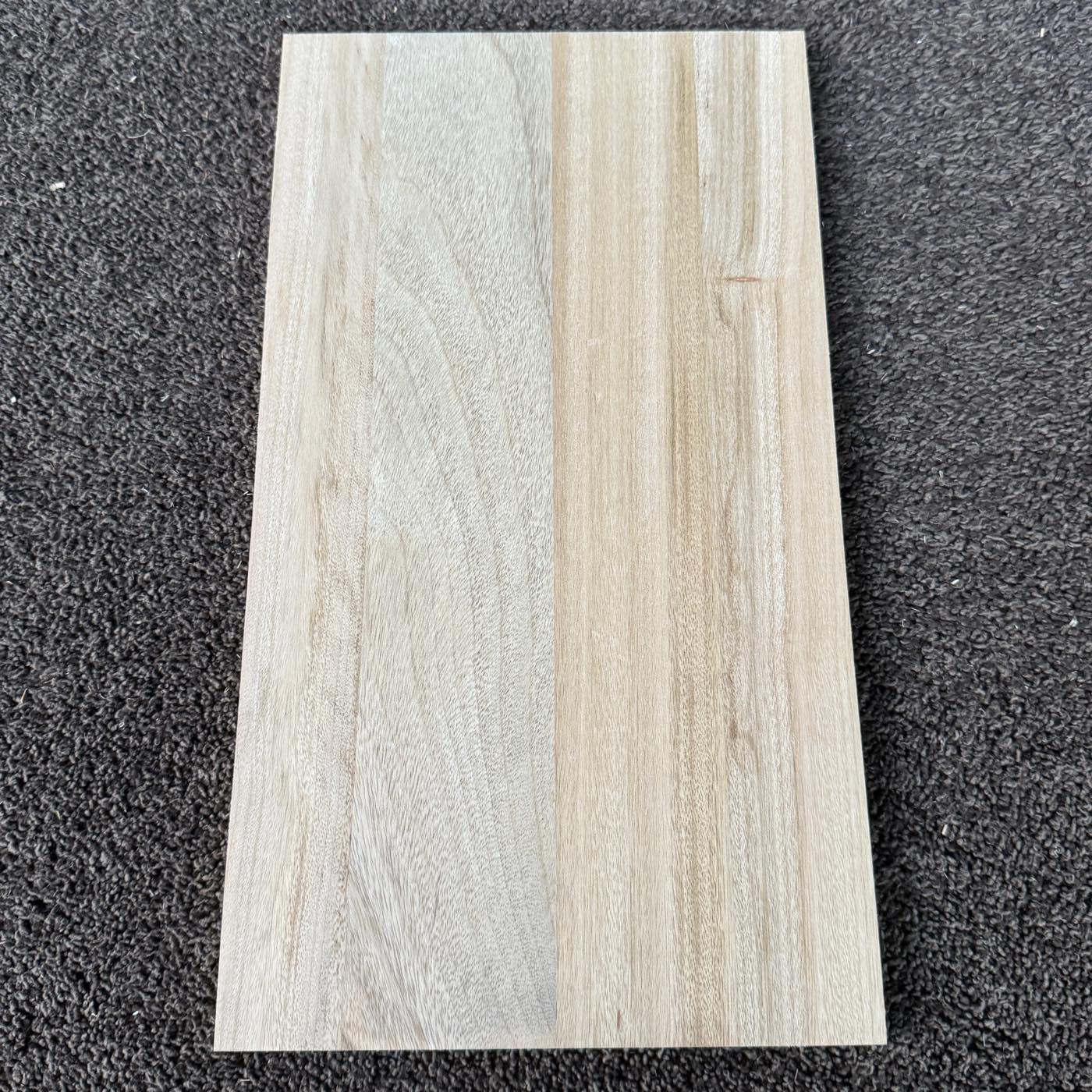 彫刻材 楠 はぎ板 プレナ仕上げ L400×T10×W220mm KS40010220-2 定番商品