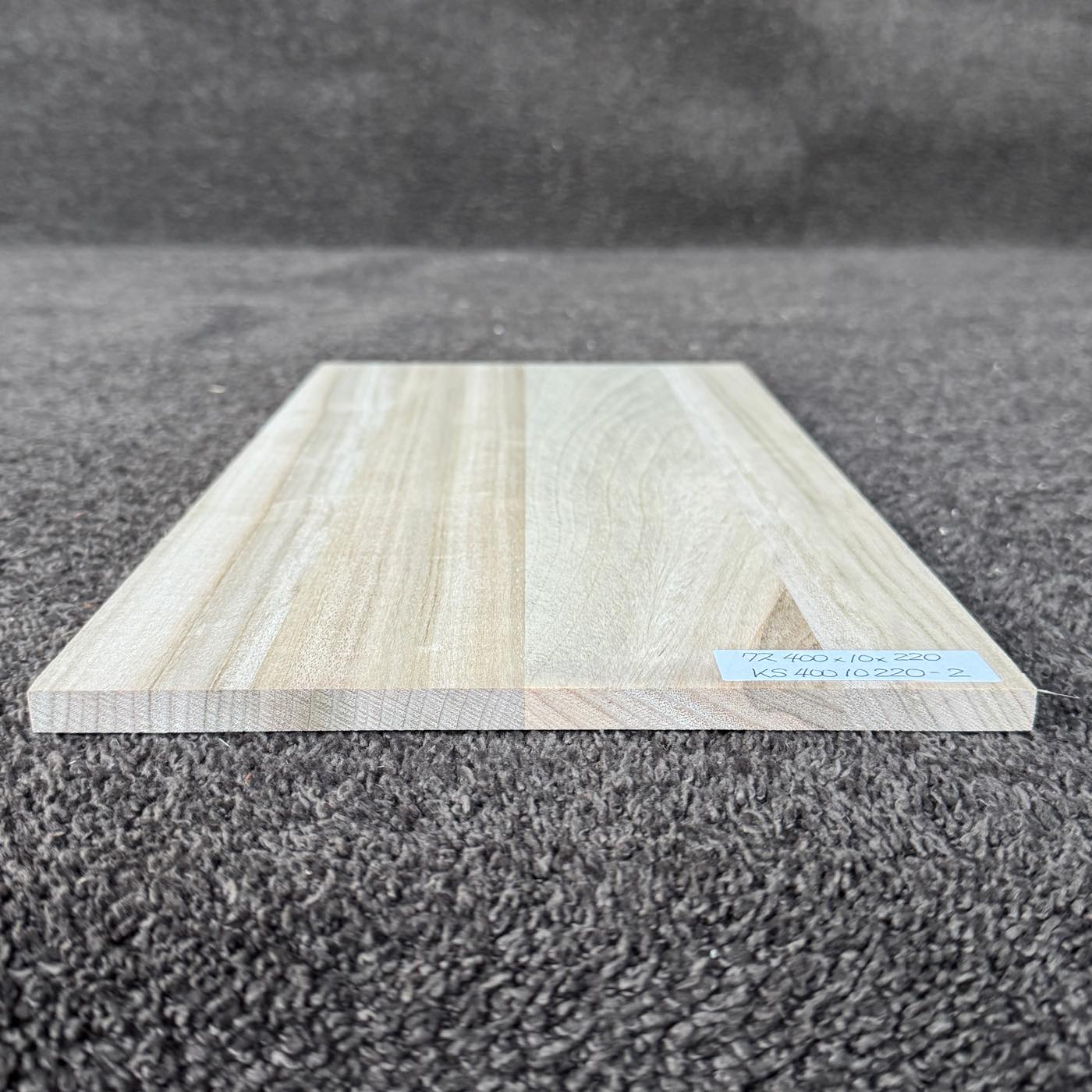 彫刻材 楠 はぎ板 プレナ仕上げ L400×T10×W220mm KS40010220-2 定番商品