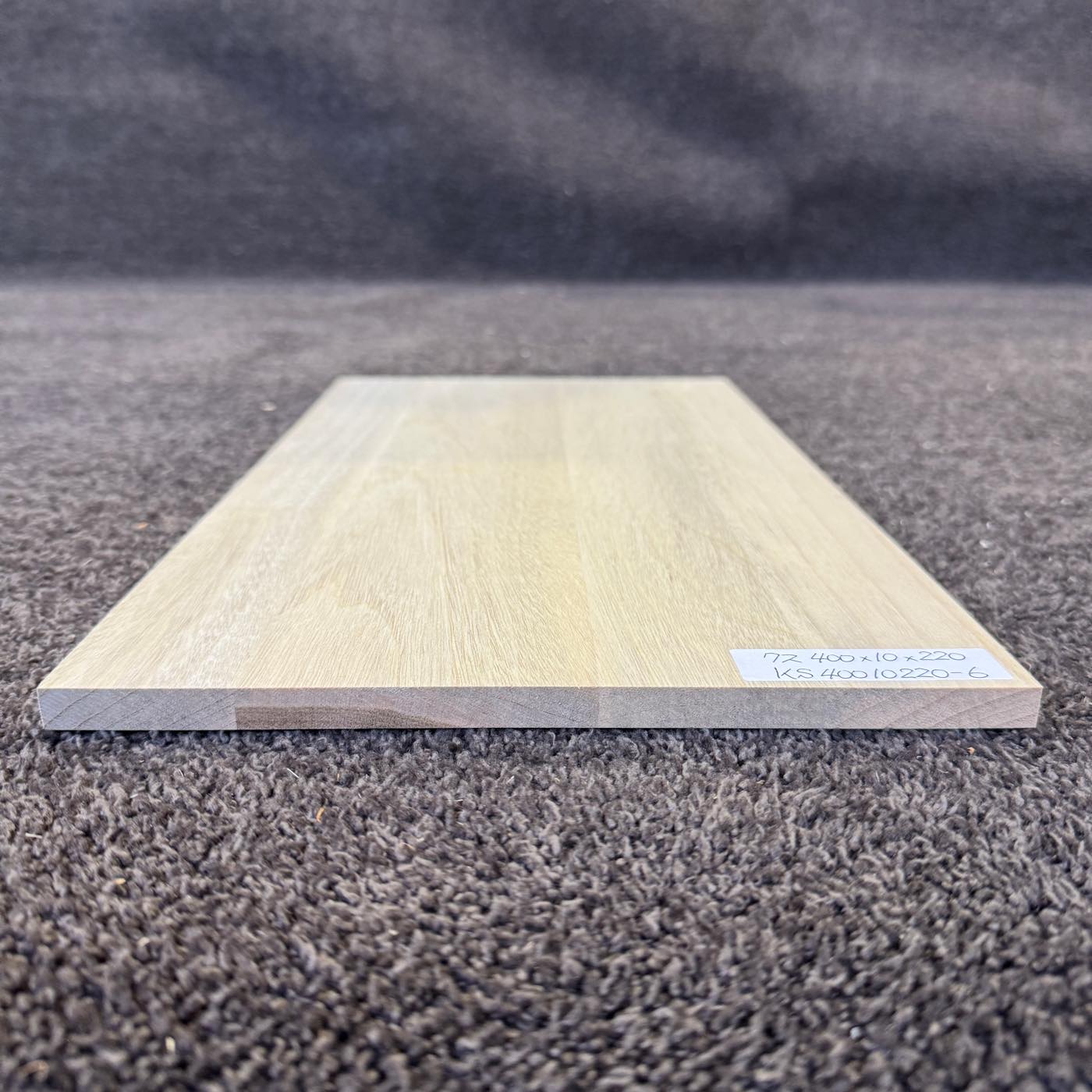 彫刻材 楠 はぎ板 プレナ仕上げ L400×T10×W220mm KS40010220-6 定番商品