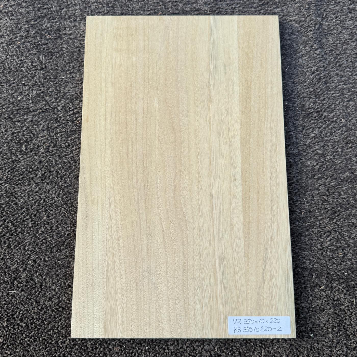 彫刻材 楠 はぎ板 プレナ仕上げ L350×T10×W220mm KS35010220-2 定番商品