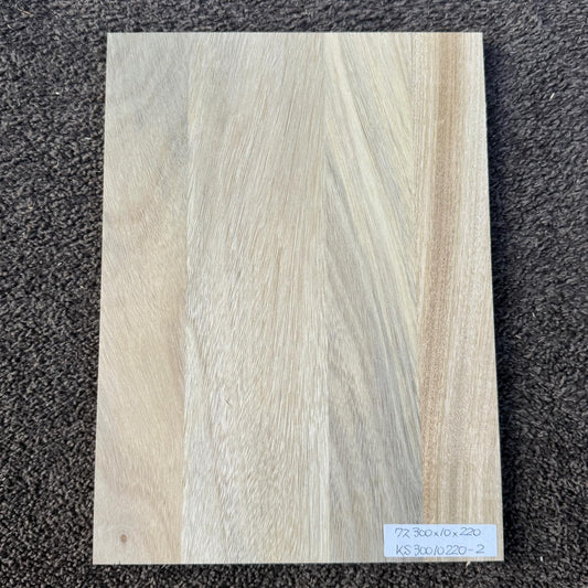 彫刻材 楠 はぎ板 プレナ仕上げ L300×T10×W220mm KS30010220-2 定番商品
