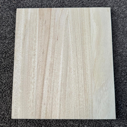 彫刻材 楠 はぎ板 プレナ仕上げ L250×T10×W220mm KS25010220-3 定番商品