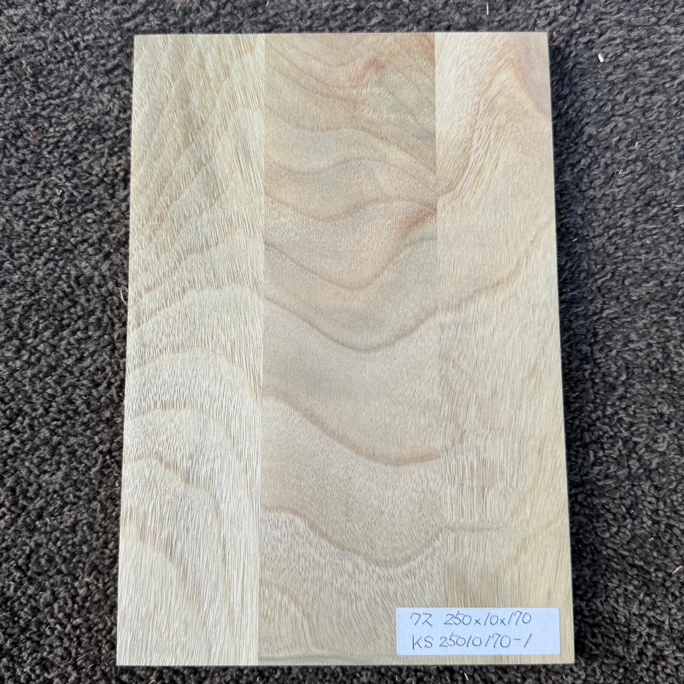 彫刻材 楠 はぎ板 プレナ仕上げ L250×T10×W170mm KS25010170-1 定番商品
