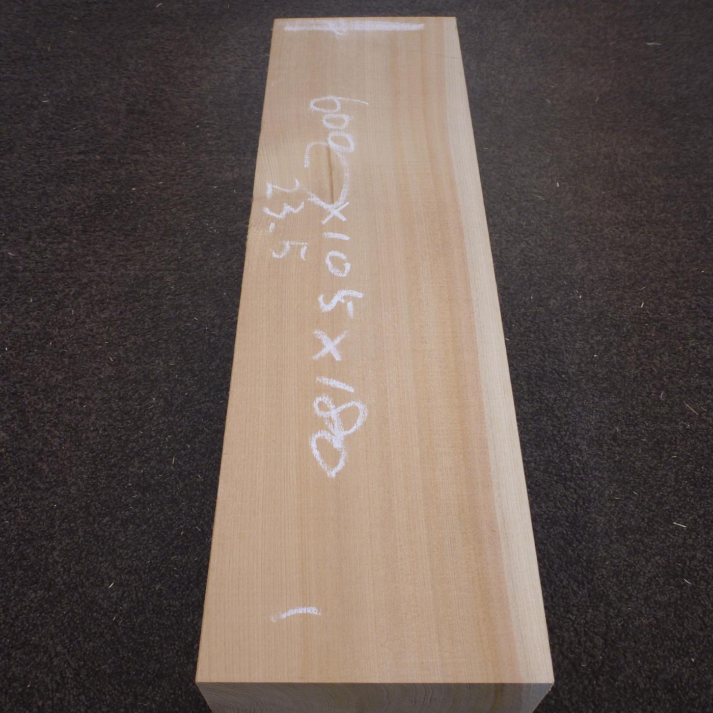 彫刻材 天然木曽檜 柾目盤 ラフ材 L600×T105×W180mm 2B105180 Bグレード 定番商品