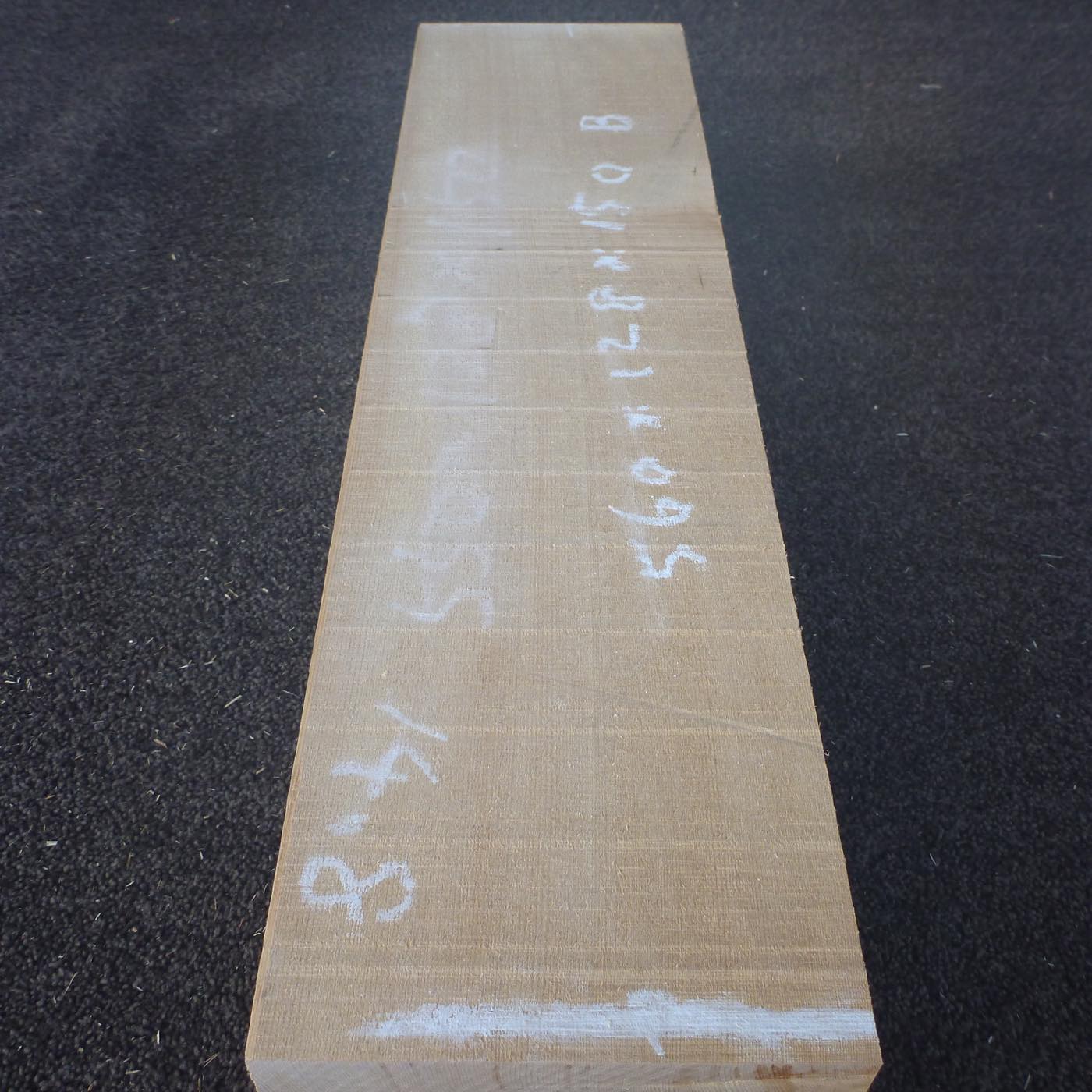 彫刻材 天然木曽檜 柾目盤 ラフ材 L560×T128×W150mm 560128150 Bグレード