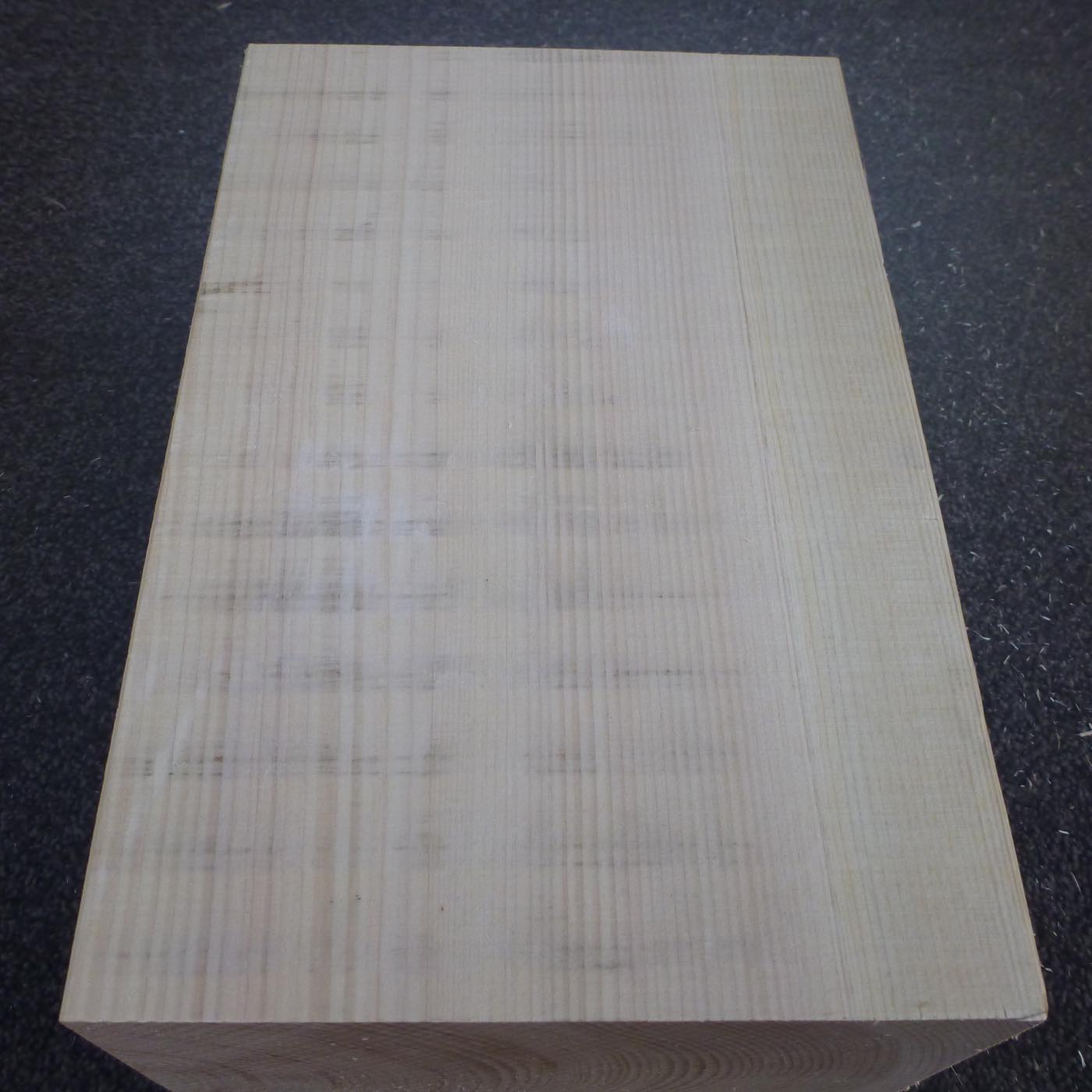 彫刻材 天然桧 柾目盤 ラフ材 L250×T128×W182mm TH5B128182 Bグレード 定番商品