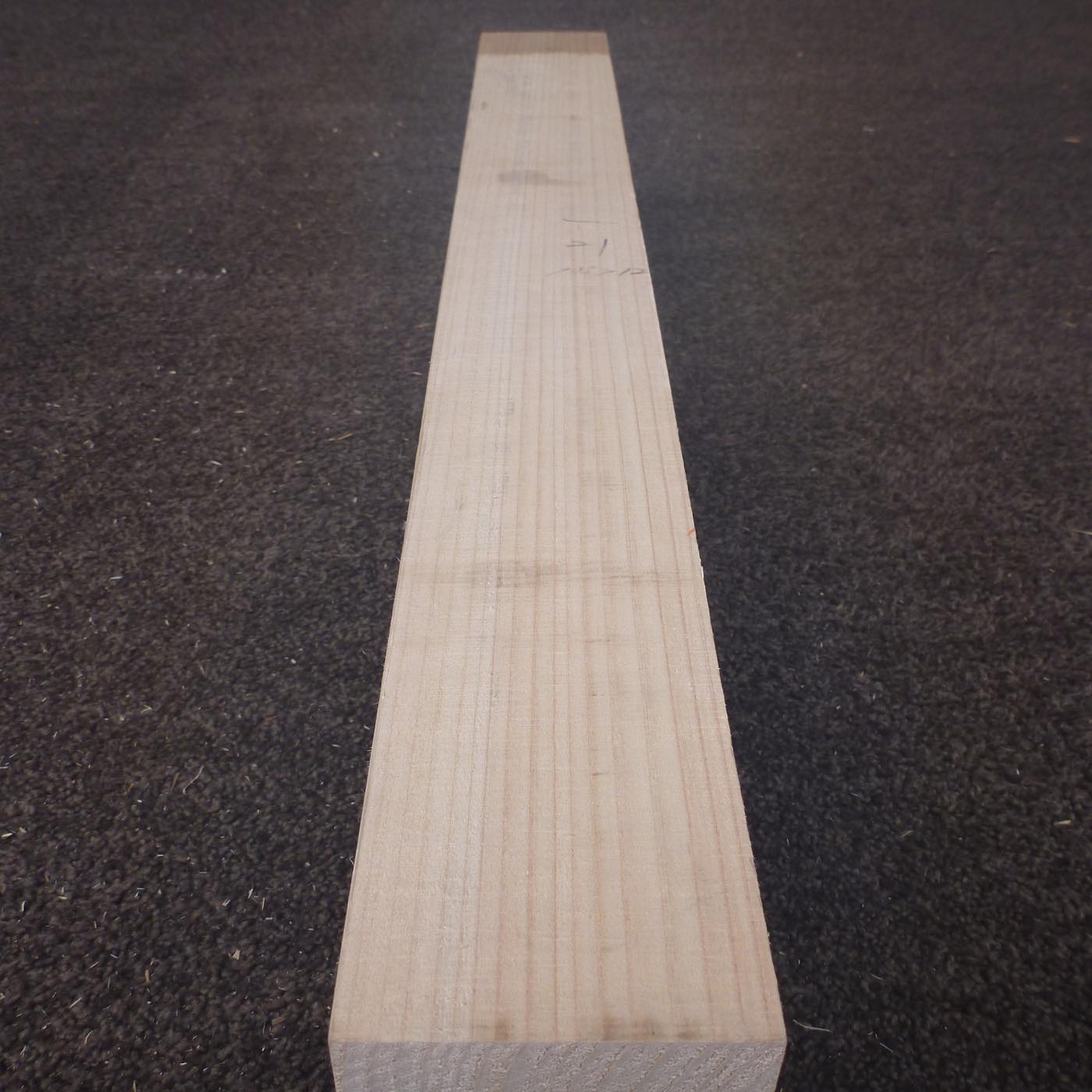 彫刻材 人工桧 板目盤 ラフ材 L600×T70×W118mm JH2B070118 Bグレード 定番商品