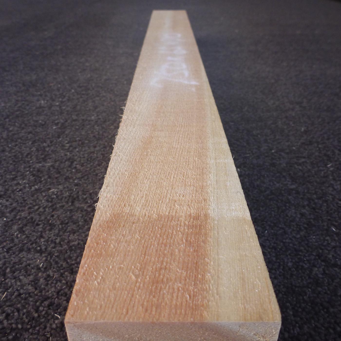 彫刻材 天然木曽檜 柾目盤 ラフ材 L750×T68×W68mm 1A068068 Aグレード 定番商品