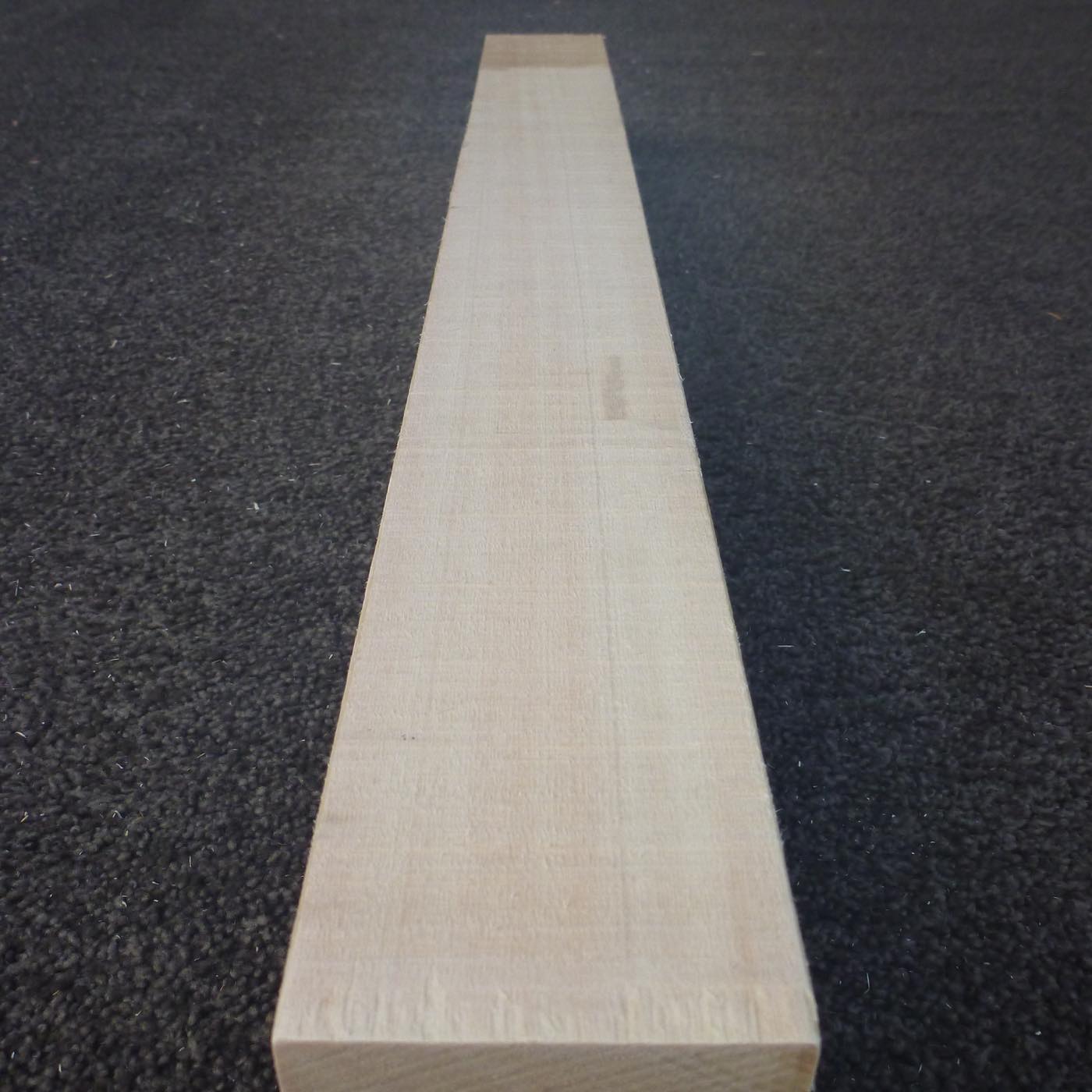 彫刻材 天然木曽檜 柾目盤 ラフ材 L600×T66×W68mm 2B066068 Bグレード 定番商品