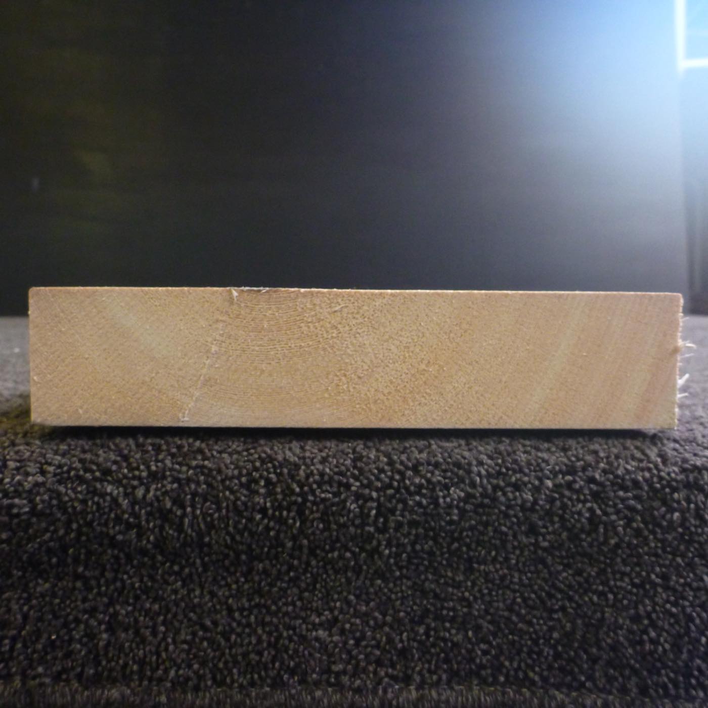 彫刻材 天然木曽檜 板目板 ラフ材 L1800×T45×W220mm 180045220 Bグレード