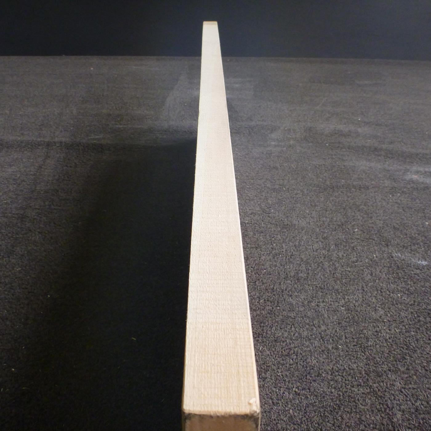 彫刻材 天然木曽檜 板目板 ラフ材 L1150×T36×W320mm 115036320 Bグレード