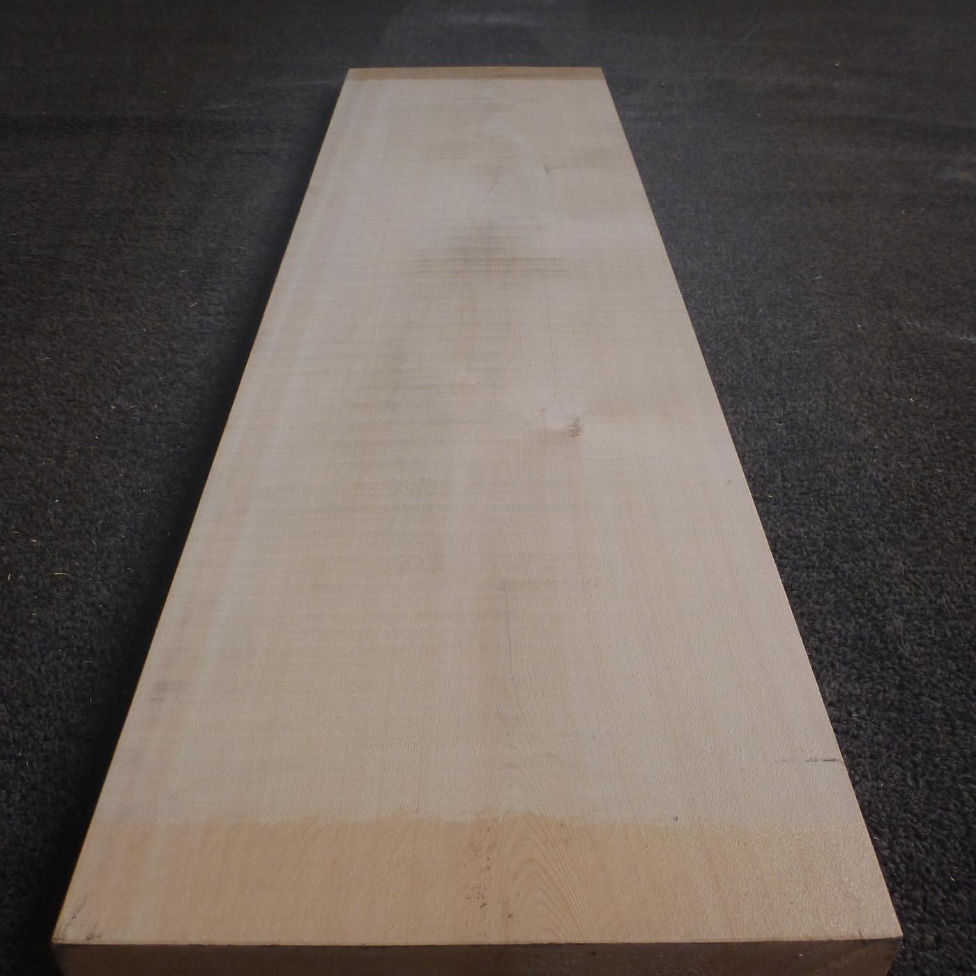 彫刻材 天然木曽檜 板目板 ラフ材 L1150×T36×W320mm 115036320 Bグレード