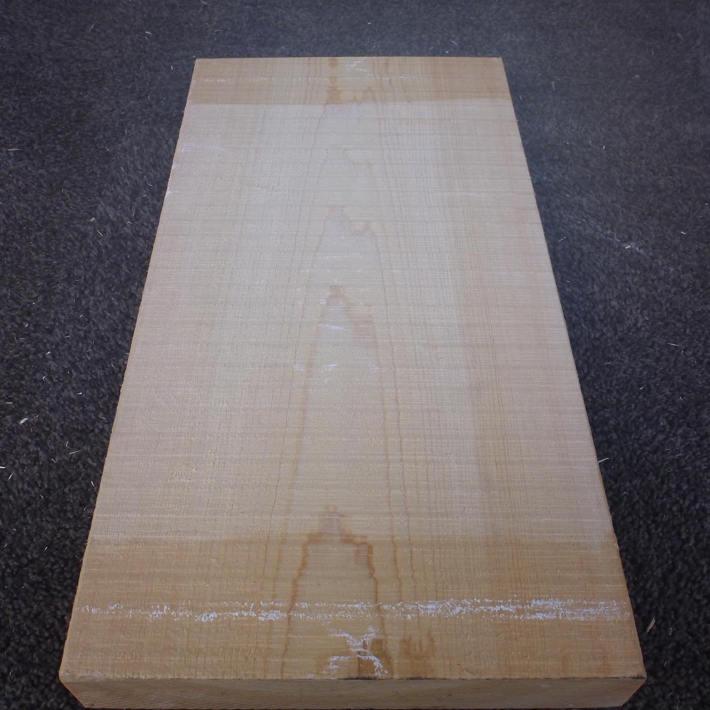 彫刻材 天然木曽檜 板目板 ラフ材 L350×T40×W215mm 35040215 Aグレード
