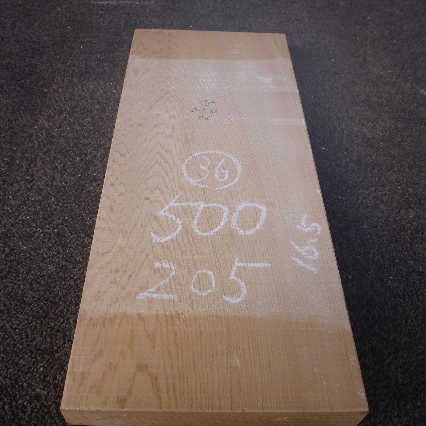 彫刻材 天然木曽檜 板目板 ラフ材 L500×T36×W205mm 50036205 Aグレード
