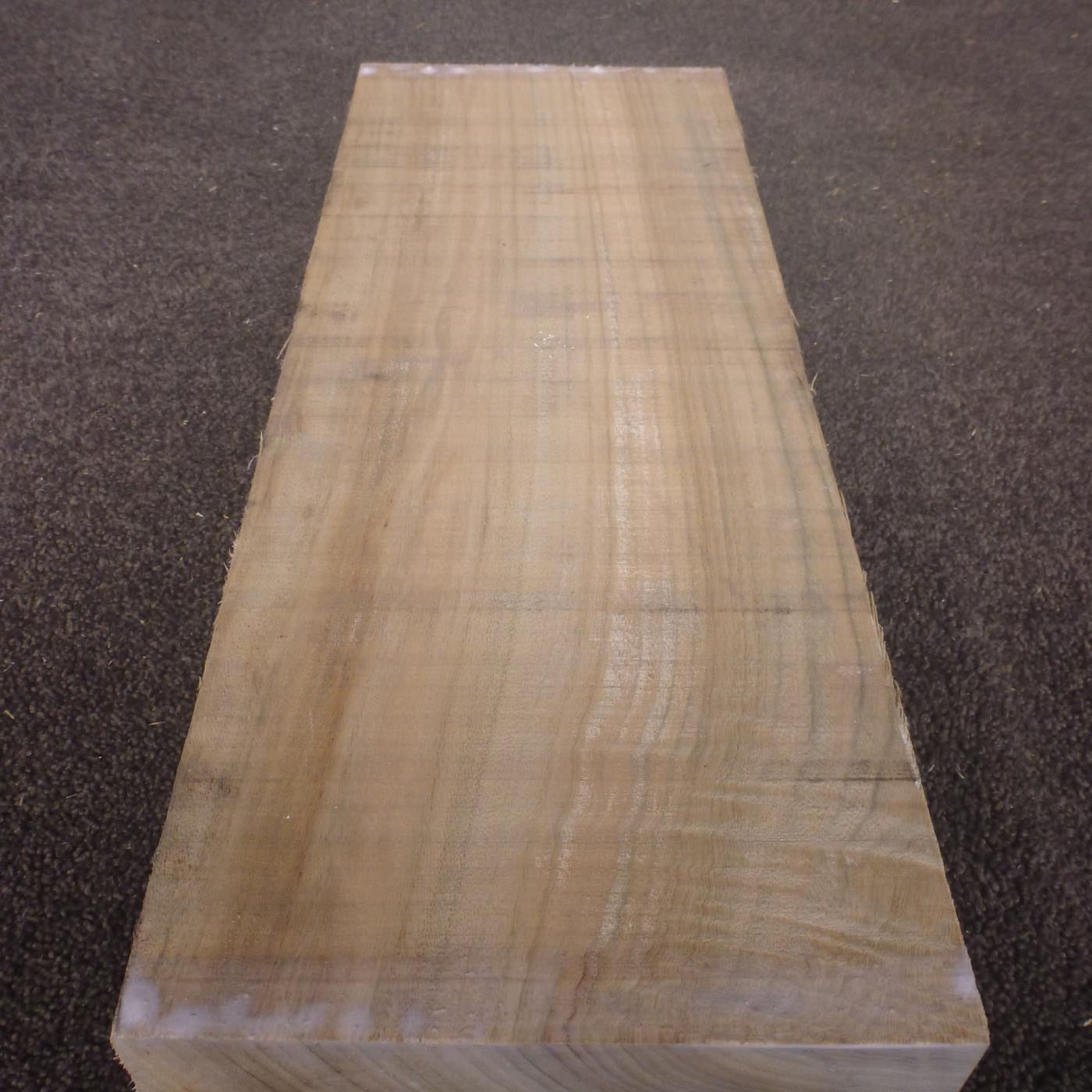 彫刻材 楠 板目 ラフ材 L450×T70×W180mm KUTP450-2  定番商品