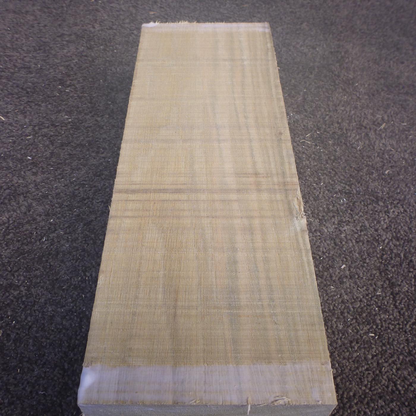 彫刻材 楠 板目 ラフ材 L300×T70×W110mm KUTP300-6  定番商品
