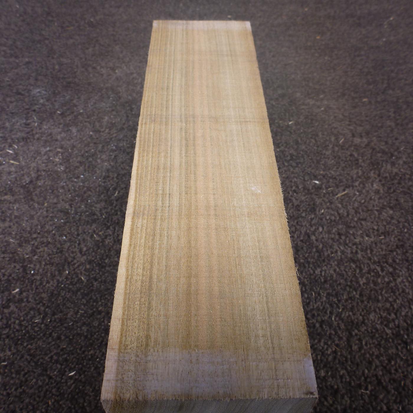 彫刻材 楠 板目 ラフ材 L250×T70×W120mm KUTP250-1  定番商品