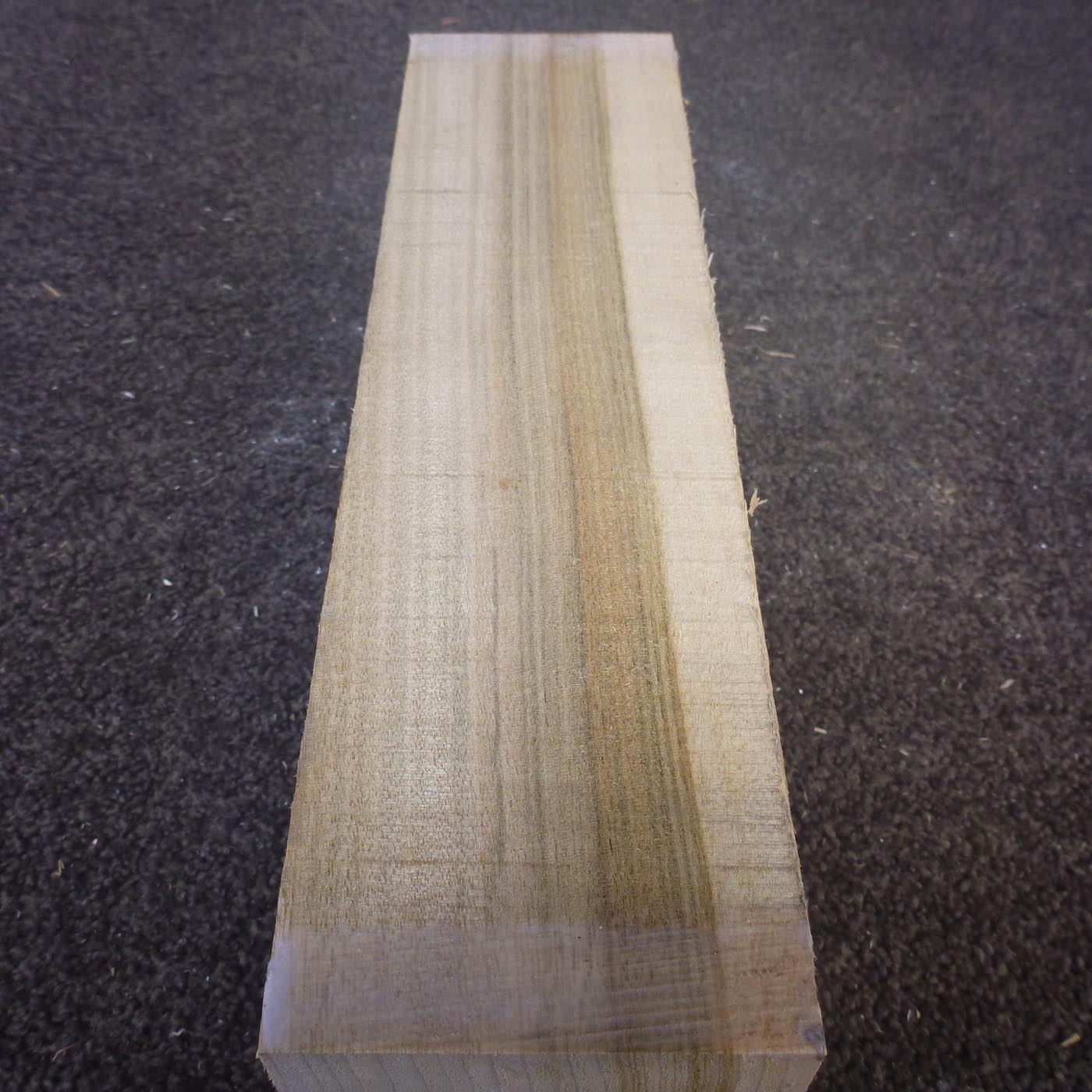 彫刻材 楠 板目 ラフ材 L250×T70×W100mm KUTP250-2  定番商品