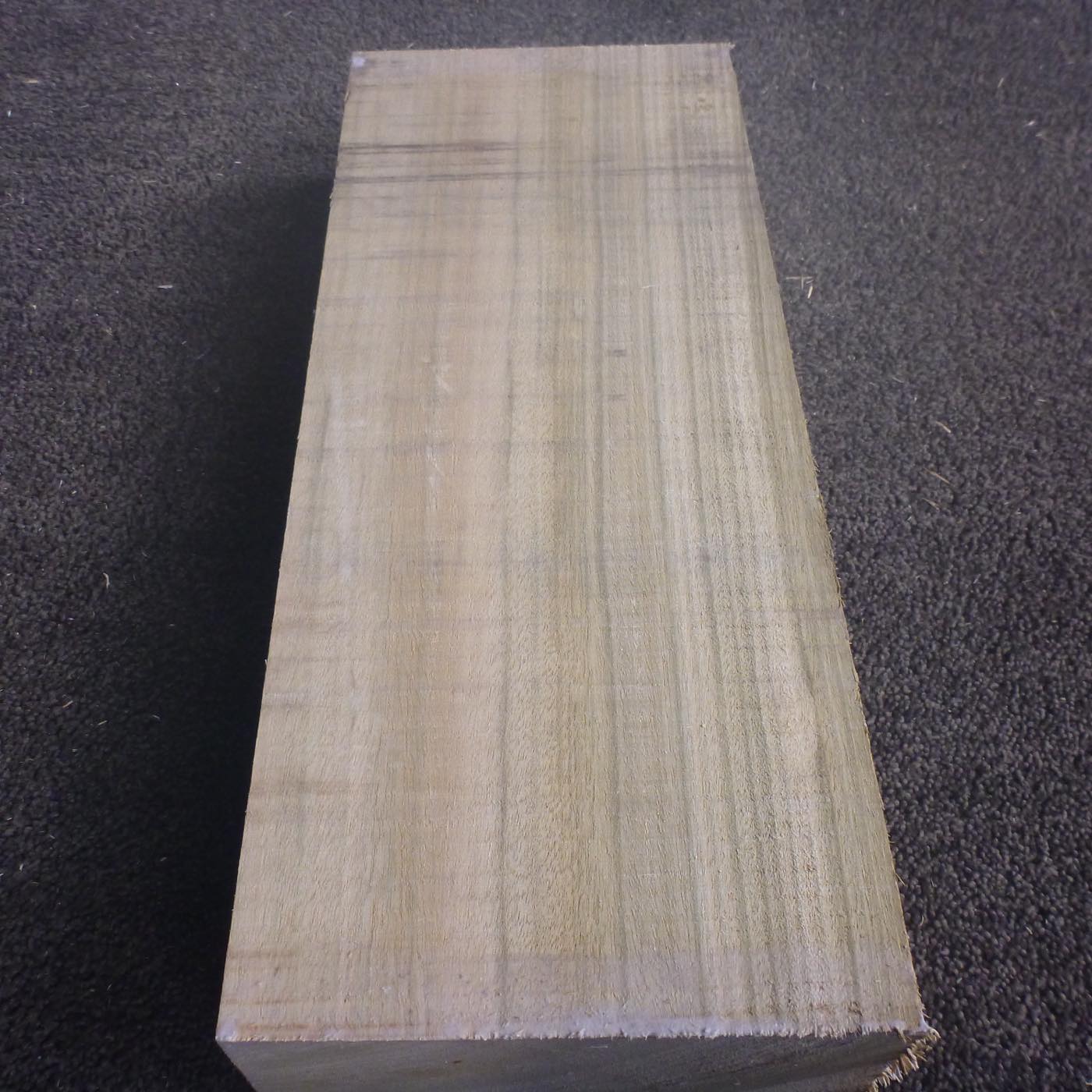 彫刻材 楠 柾目盤 ラフ材 L400×T60×W170mm KUTQ-12