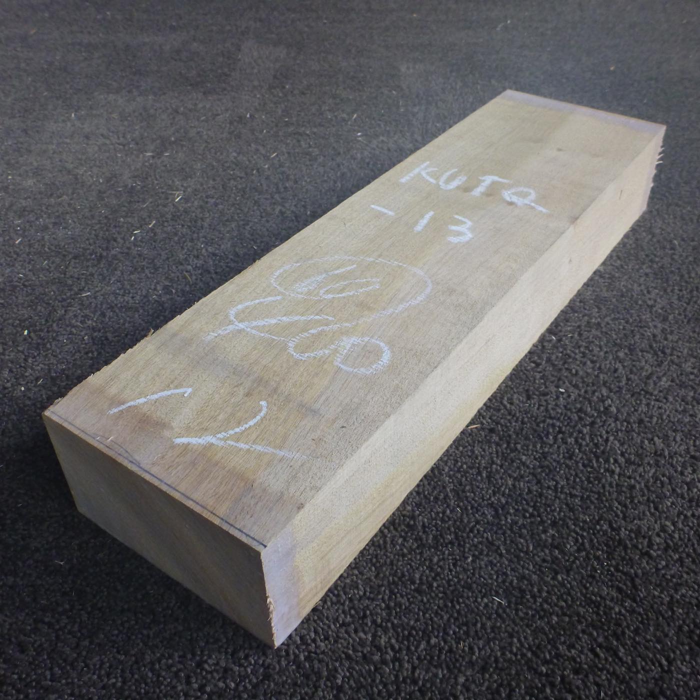 彫刻材 楠 柾目盤 ラフ材 L400×T60×W120mm KUTQ-13