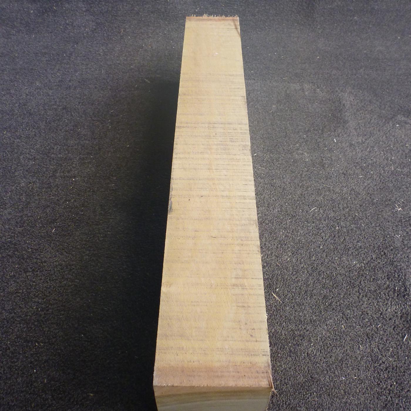 彫刻材 楠 柾目 ラフ材 L750×T105×W150mm KUTQ750-10  定番商品