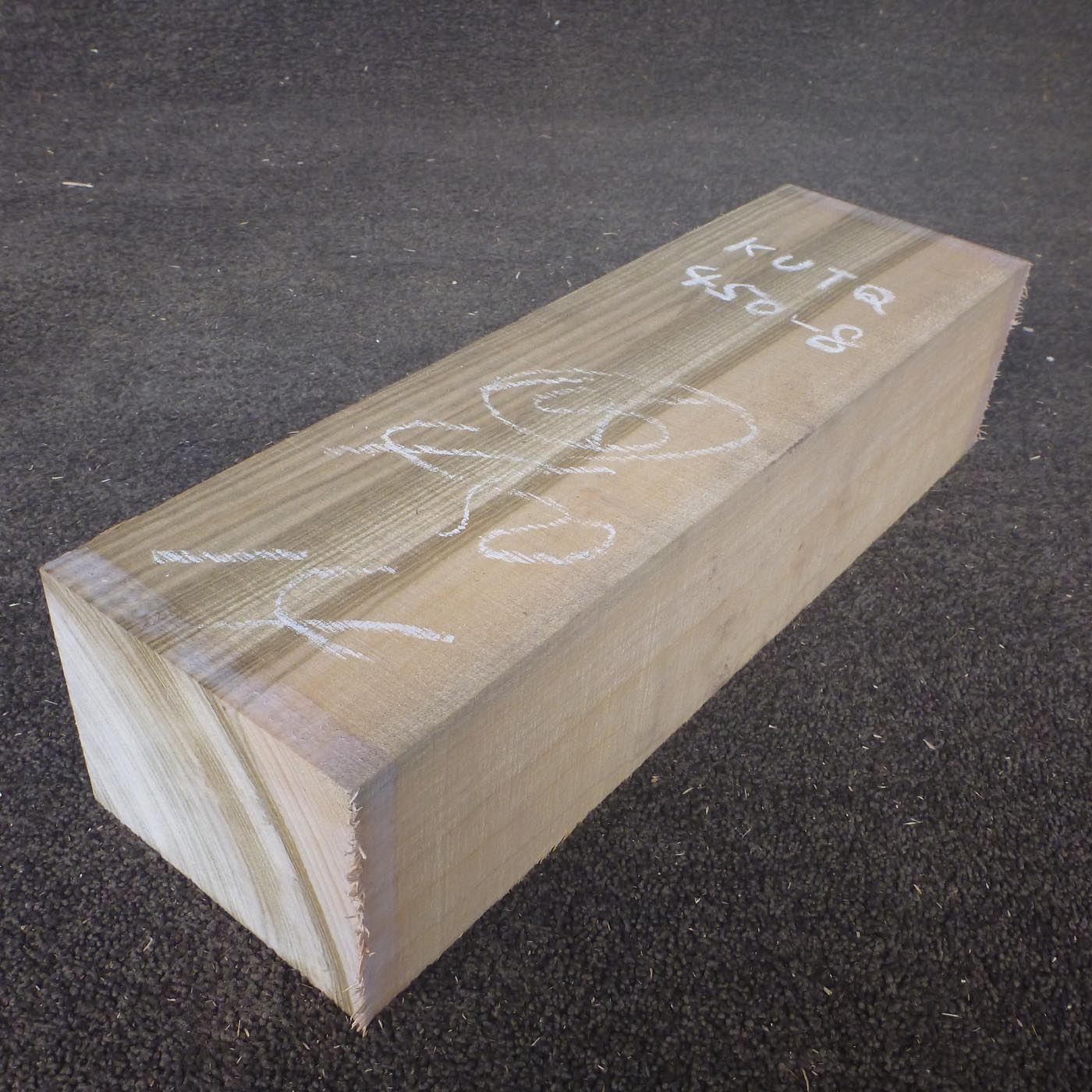 彫刻材 楠 柾目 ラフ材 L450×T105×W140mm KUTQ450-8  定番商品