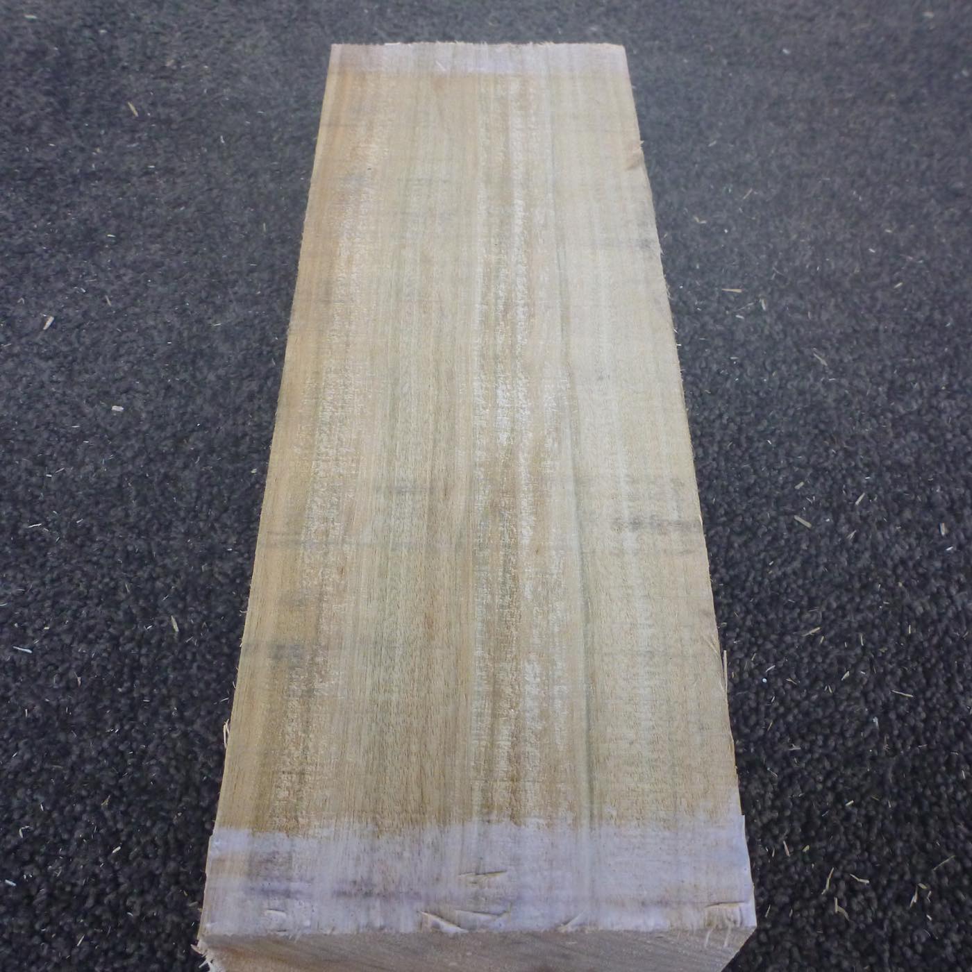 彫刻材 楠 柾目 ラフ材 L300×T50×W110mm KUTQ300-27  定番商品